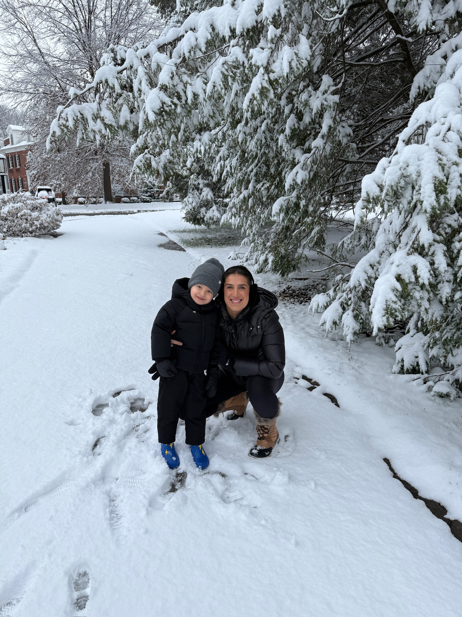 Snowy day out!!

snow outfit, kids snow outfit, kids winter outfit, kids puffer jacket, kids outfit inspo, kids mittens, water resistant outfit, boy mom, Grace White 

 

#LTKHoliday #LTKmomlife #LTKKids