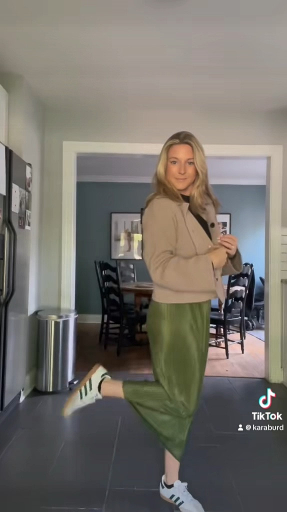 Casual office outfit, wearing small in everything. True to size! 

#LTKWorkwear #LTKFindsUnder50 #LTKVideo