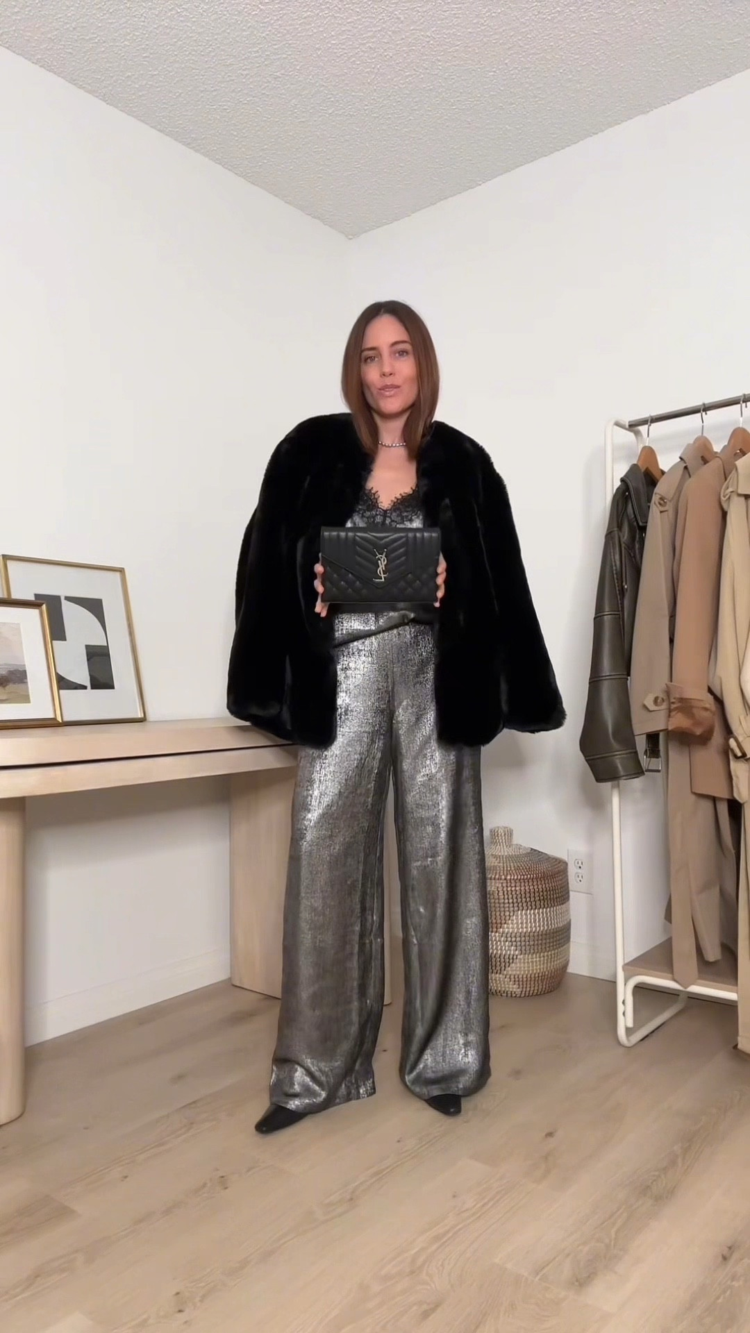 Chic holiday outfit on sale!! 

#LTKHoliday #LTKCyberWeek #LTKGiftGuide