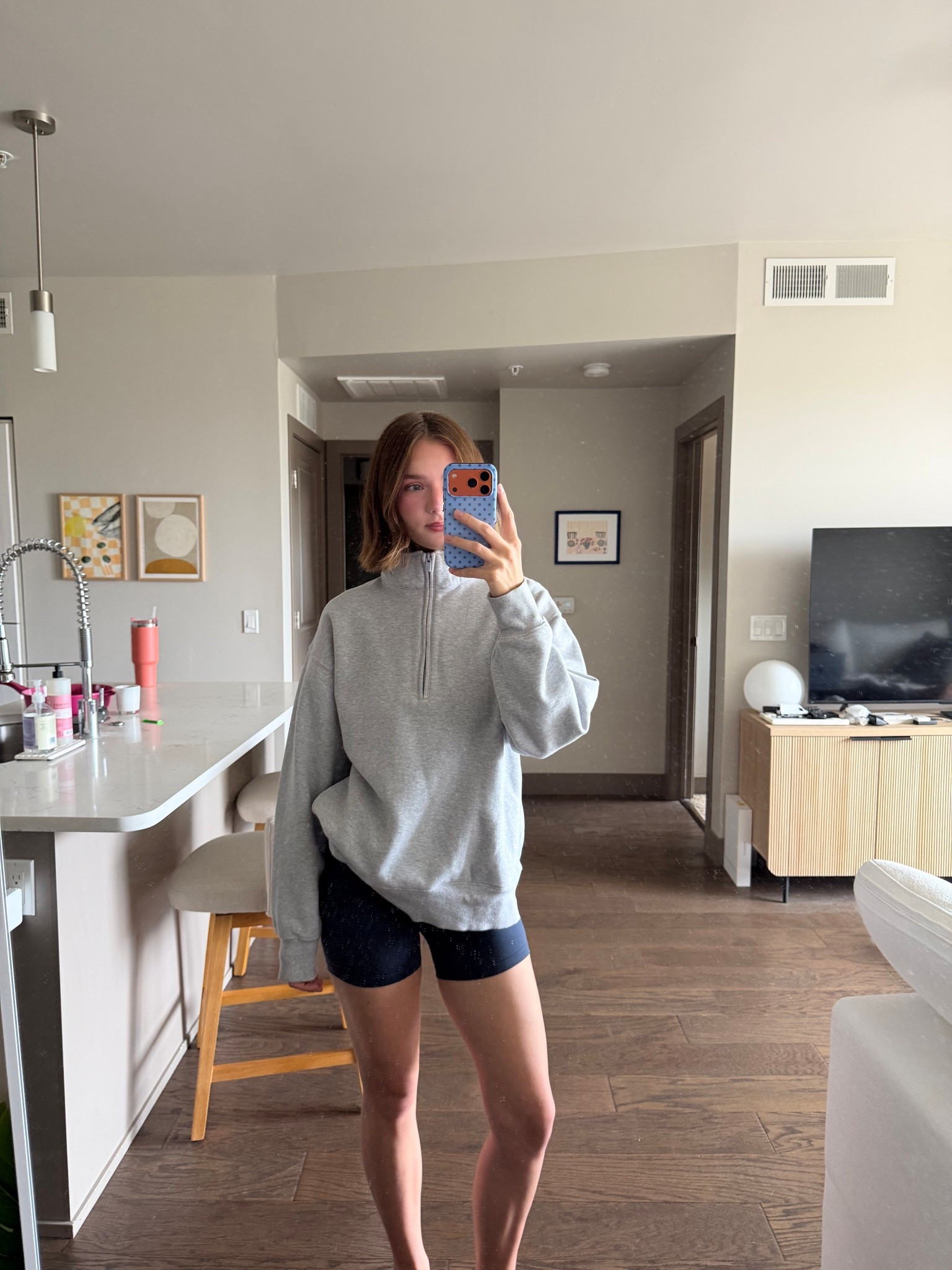 Size medium quarter zip! 

#LTKU #LTKootd #LTKvlog