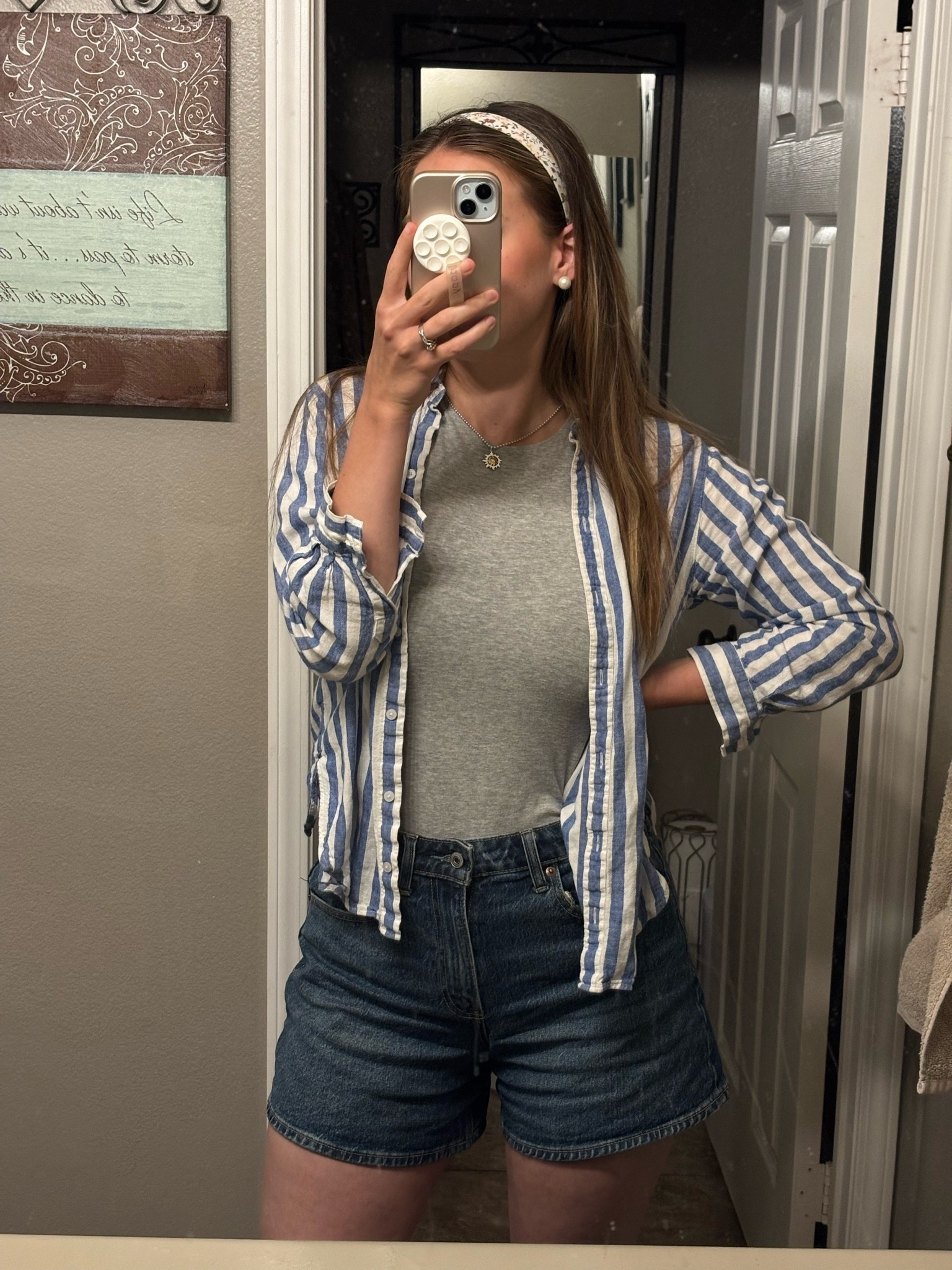 butter mom 90s aesthetic outfit of the day ☀️🧈🫶🏼

#LTKmomlife #LTKootd #LTKgrwm