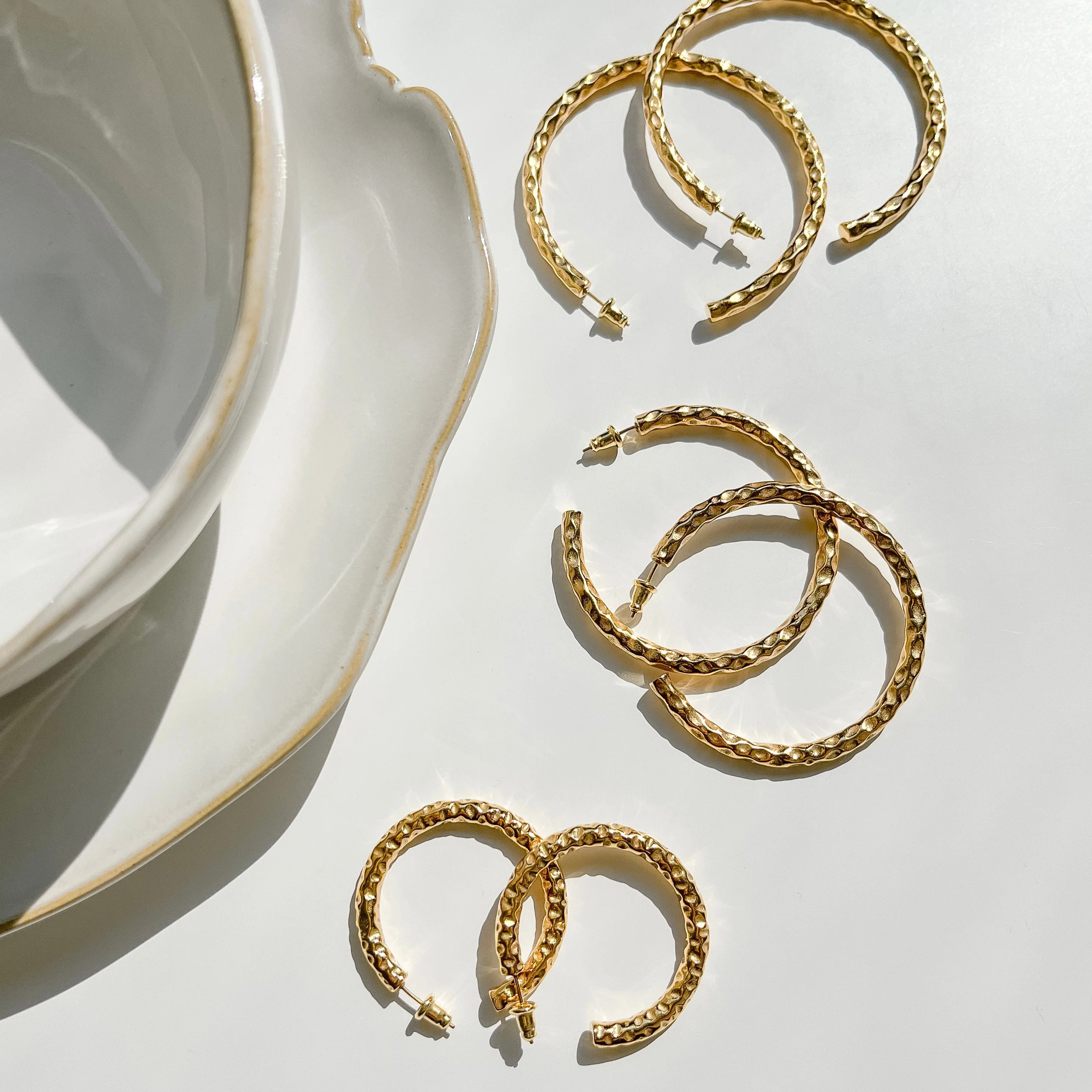 Jessie Textured Hoops | Victoria Emerson