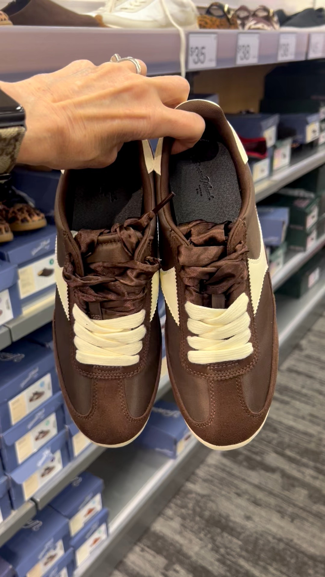 brown sneakers, casual outfit, spring outfit, winter outfit 

#LTKootd #LTKFindsUnder50 #LTKSeasonal