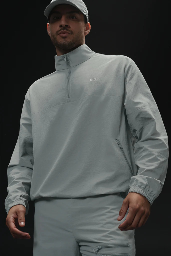 Light Weight Takeaway Track Pullover - Lunar Grey | Alo Yoga (US)