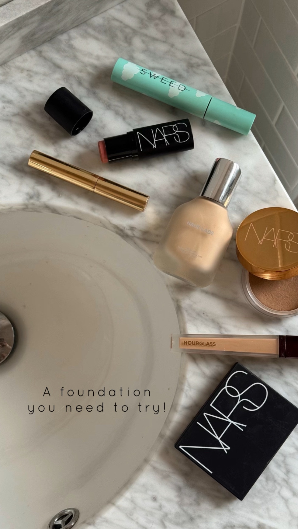 Making my swollen pregnant face look more like me using a new foundation for me that I am now obsessed with, it has skincare in it and a great coverage! 

Everything listed with shades below 👇🏻
Stila One Step Correct Colour Corrector
Drunk Elephant D Bronzi anti pollution sunshine drops
HAUS labs triclone skin tech foundation -110 light neutral
Hourglass concealer - apricot vanish 
Nars bronzing powder Laguna 02
Nars the multiple  orgasm cream
Sweed cloud mascara
Merit light brown brow gel
Nars translucent light reflecting powder - crystal 
Nars afterglow lip balm - orgasm 



#LTKspring #LTKuk #LTKbeauty