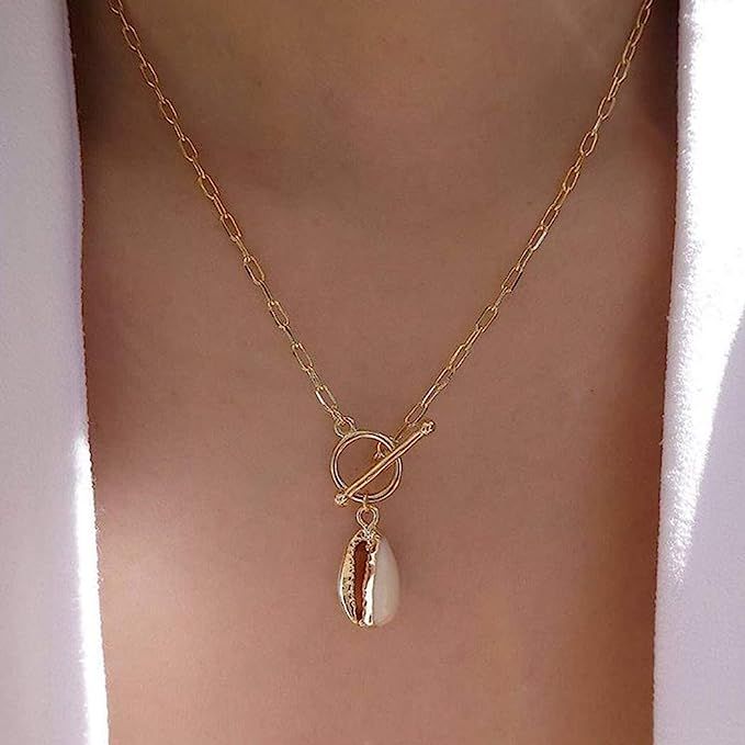 Nicute Boho Gold Necklace Short Chain Shell Pendant Necklaces Jewelry for Women and Girls | Amazon (US)