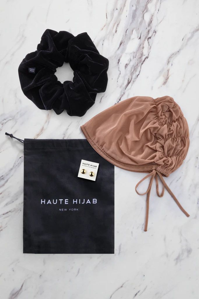 Foundation Set – Caramel | Haute Hijab