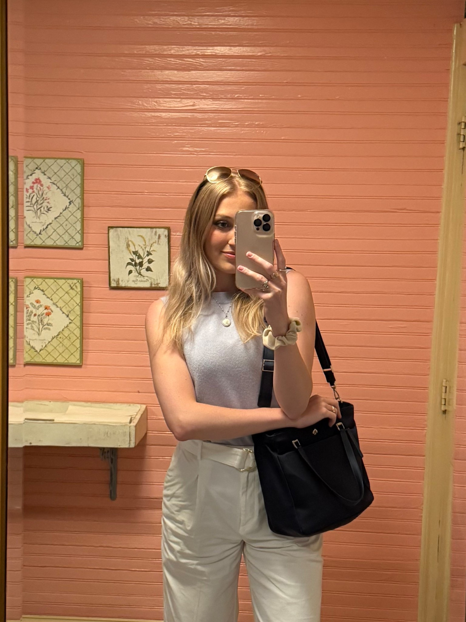 Outfit deets ootd

#LTKStyleTip #LTKFindsUnder100 #LTKItBag