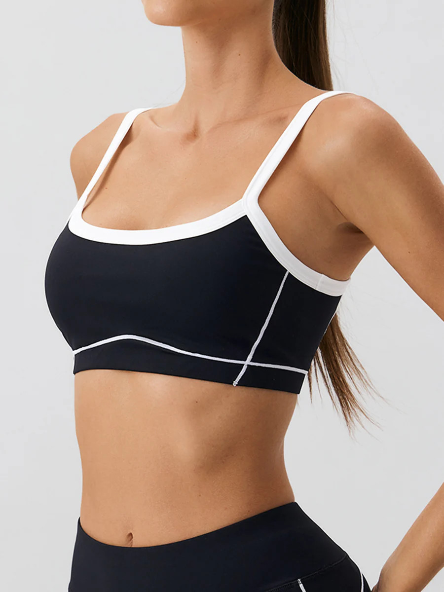 Black Contrast Strap Sports Bra & Reviews - Black - Sustainable Yoga Tops | BERLOOK | BERLOOK