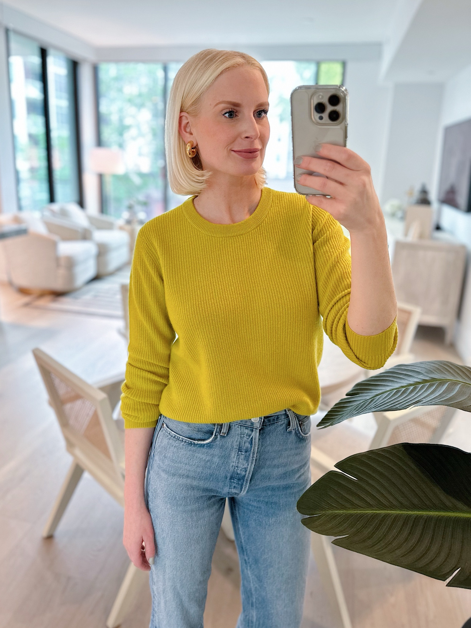 Today’s look! Wearing a small in the sweater 🪲

#LTKstyletip #LTKfindsunder100