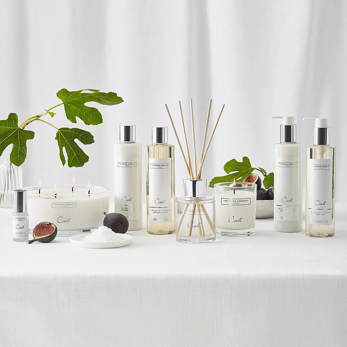 Coast Signature Candle | The White Company UK & ROW