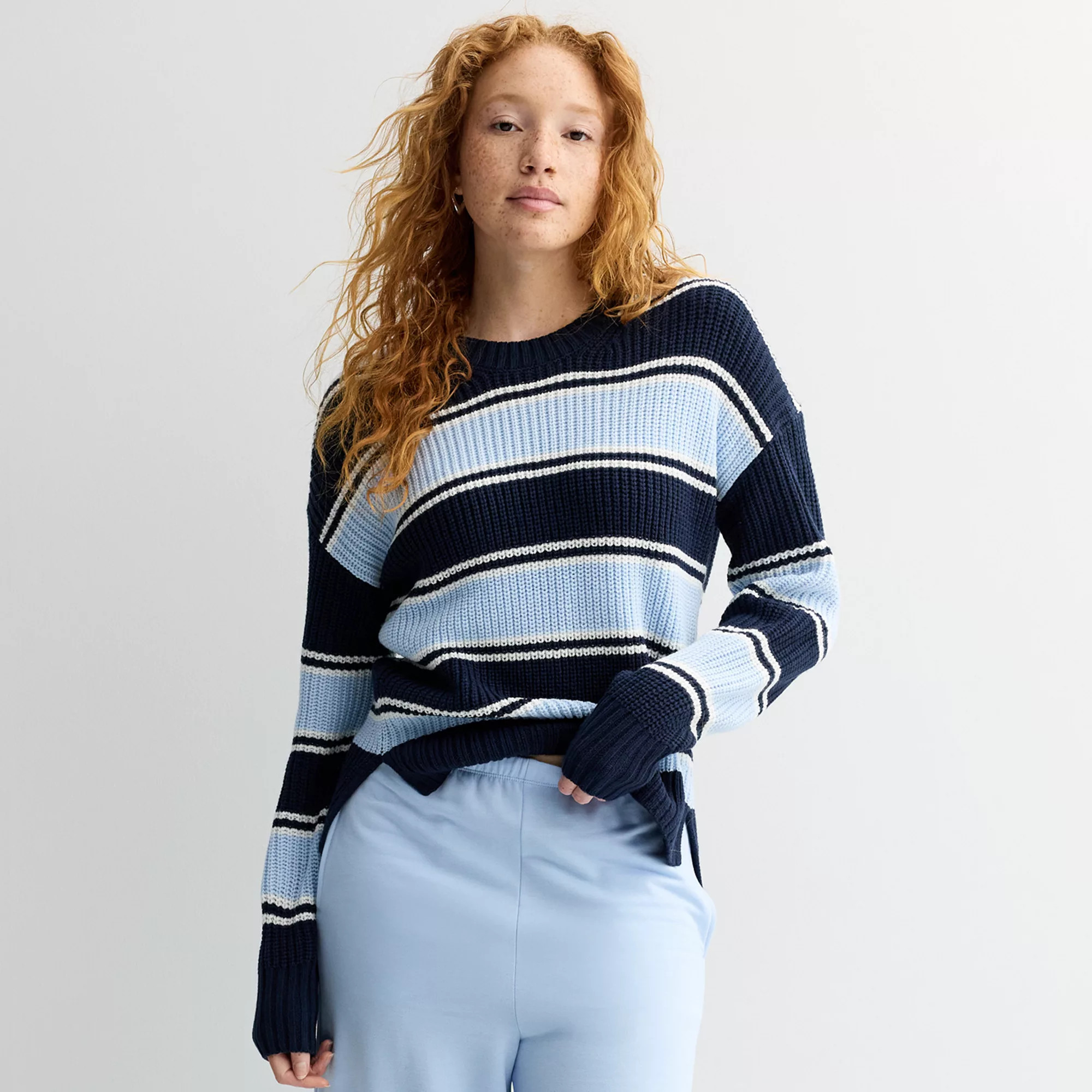 Juniors' SO® Essential Crewneck Pullover Sweater | Kohl's