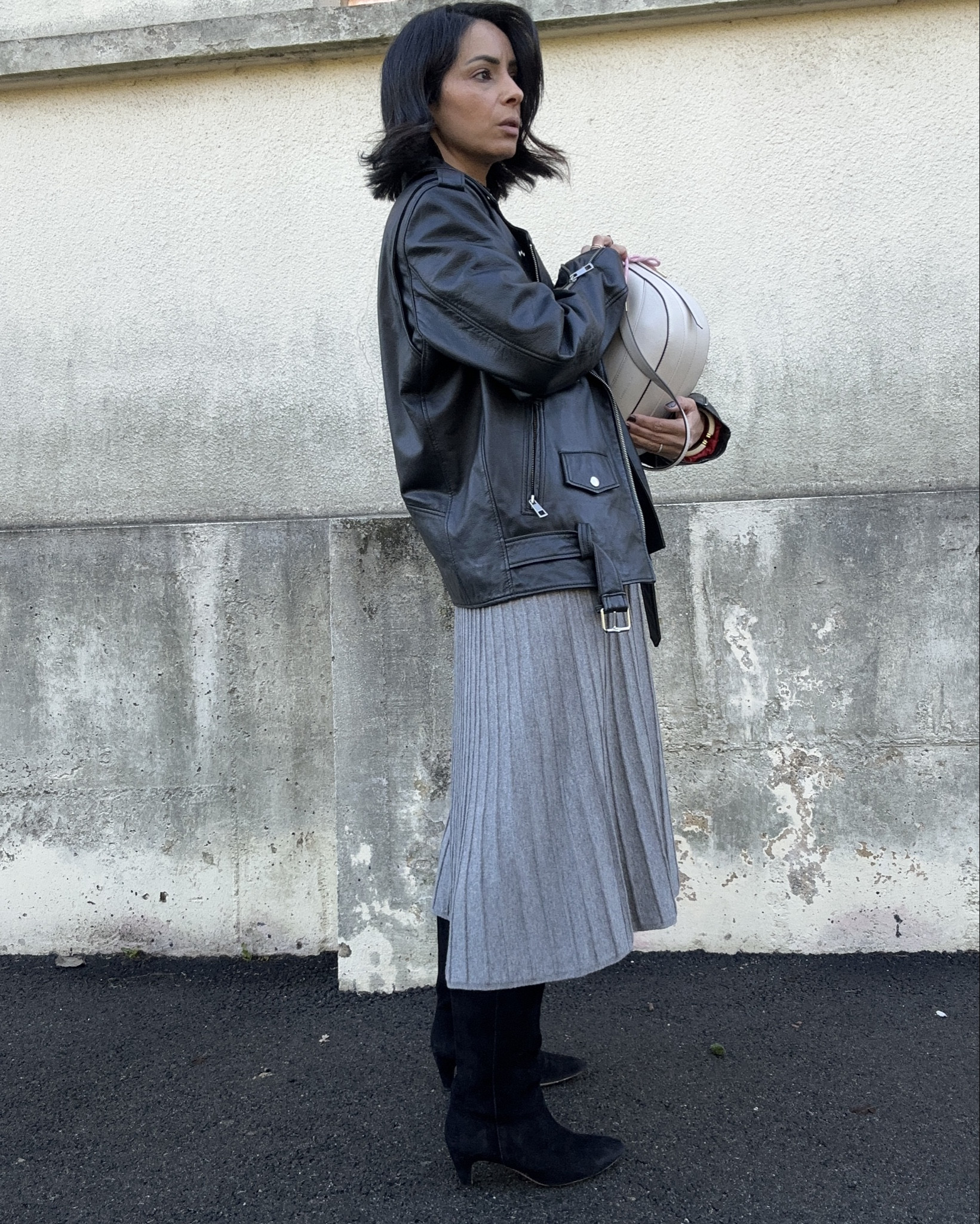 Bien au chaud & stylée  wearing @bonprix gamme PREMIUM !
Lane de mérinos et alpaga…  -15% avec le code BEA15 jusqu’au 12/12/25 !!
#bonprix #inspiration #look

Publicité 