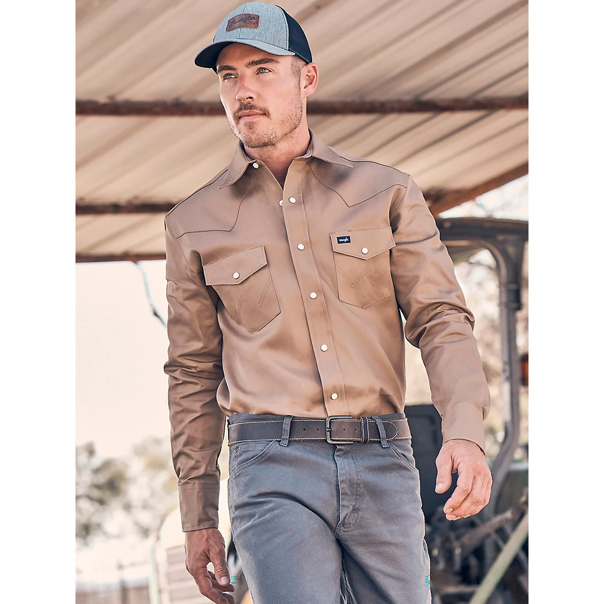 Cowboy Cut® Firm Finish Twill Western Snap Work Shirt in Rawhide | Wrangler