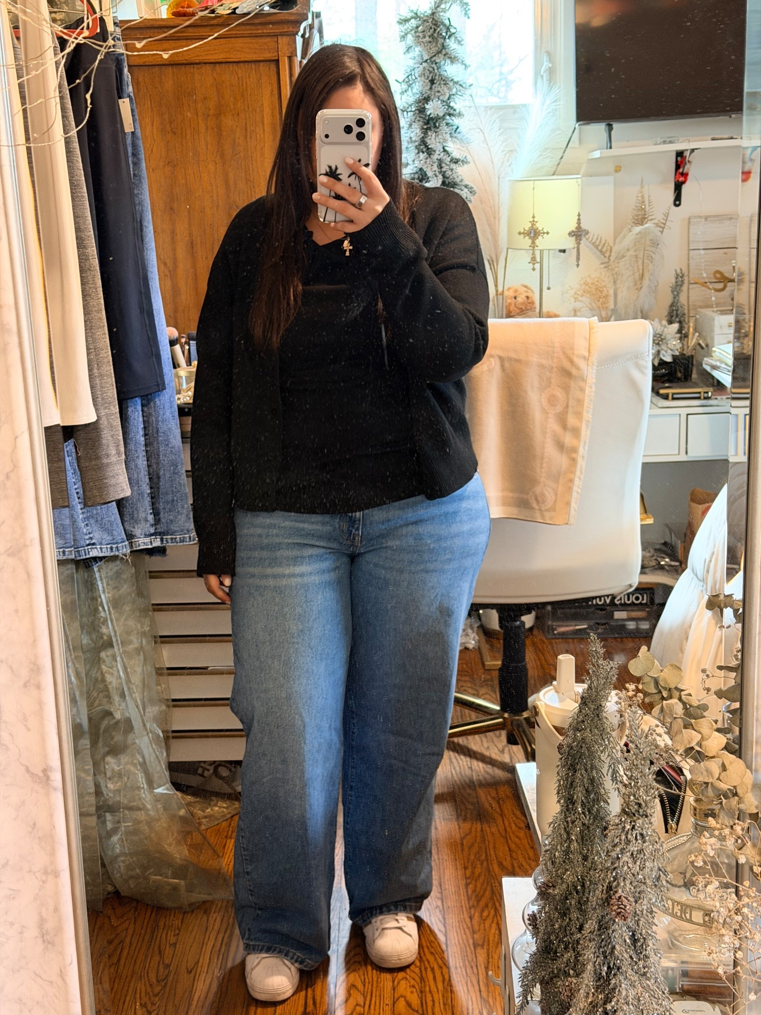 Love a good sweater that works year round! 

#LTKgrwm #LTKSeasonal #LTKMidsize