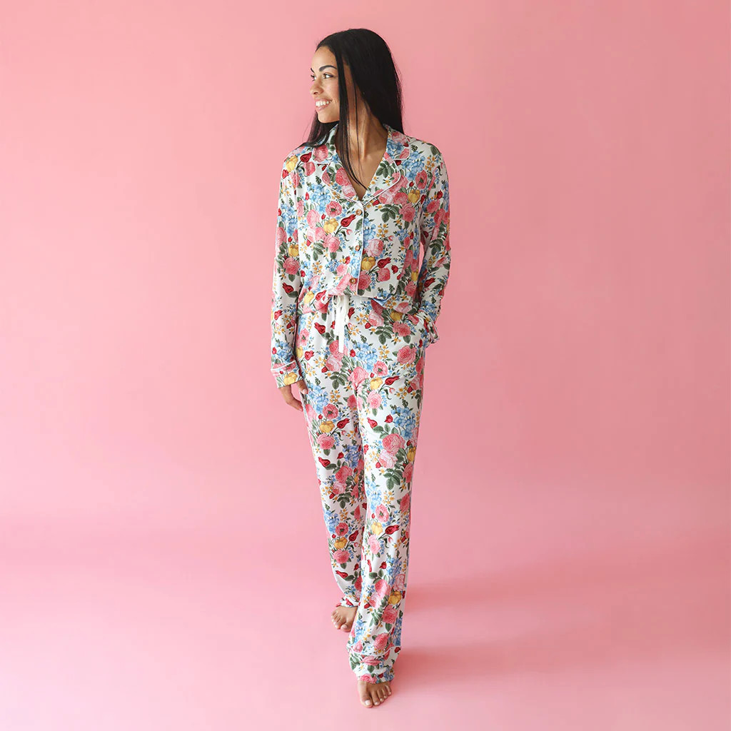 Floral White Luxe Womens Pajamas | Rubina | Posh Peanut