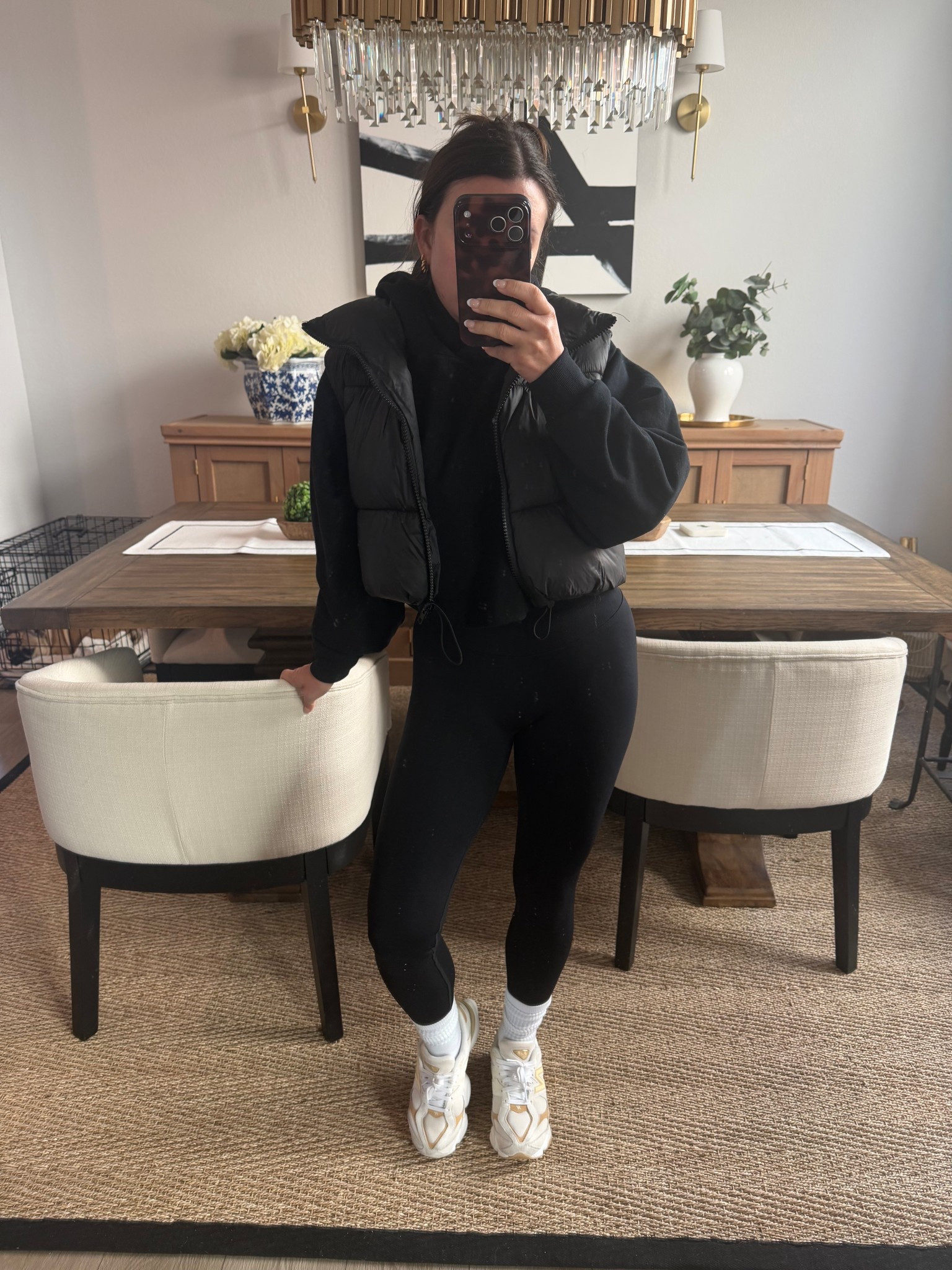 All black never fails 🖤