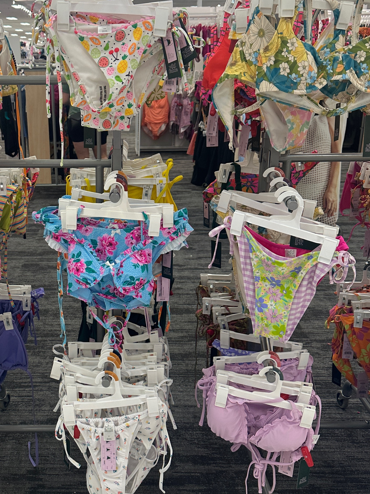 The selection this go around is GOOD! I can tell they restocked 

#LTKxTarget #LTKstyletip #LTKbump