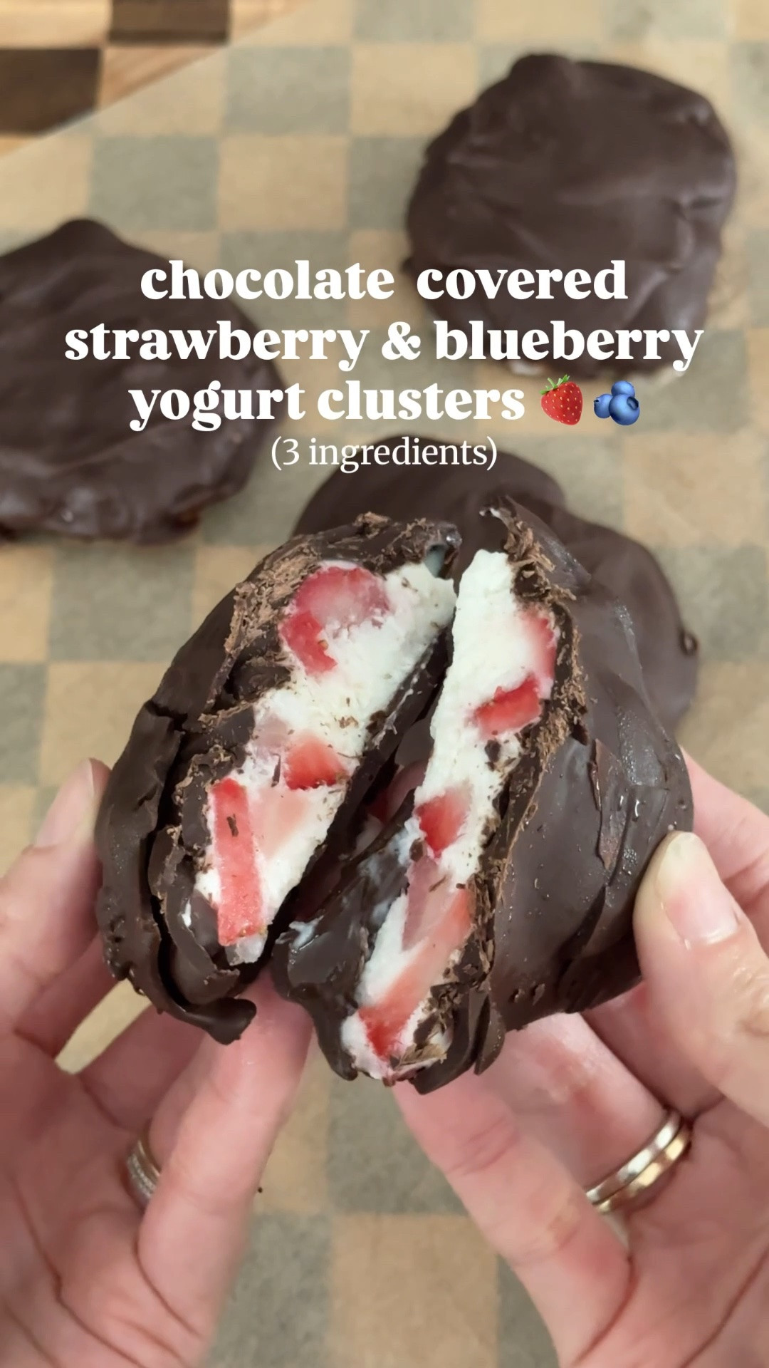 healthy summer snack idea 🍓🫐

these are so easy to make with just theee ingredients: strawberries and/or blueberries, yogurt, and dark chocolate — your new fave summer snack 

chop up your strawberries and mix into the yogurt, add to a baking sheet with parchment paper, freeze for at least 2 hours (I left mine in overnight), cover with melted dark chocolate, let freeze for 2 hours and enjoy ✨