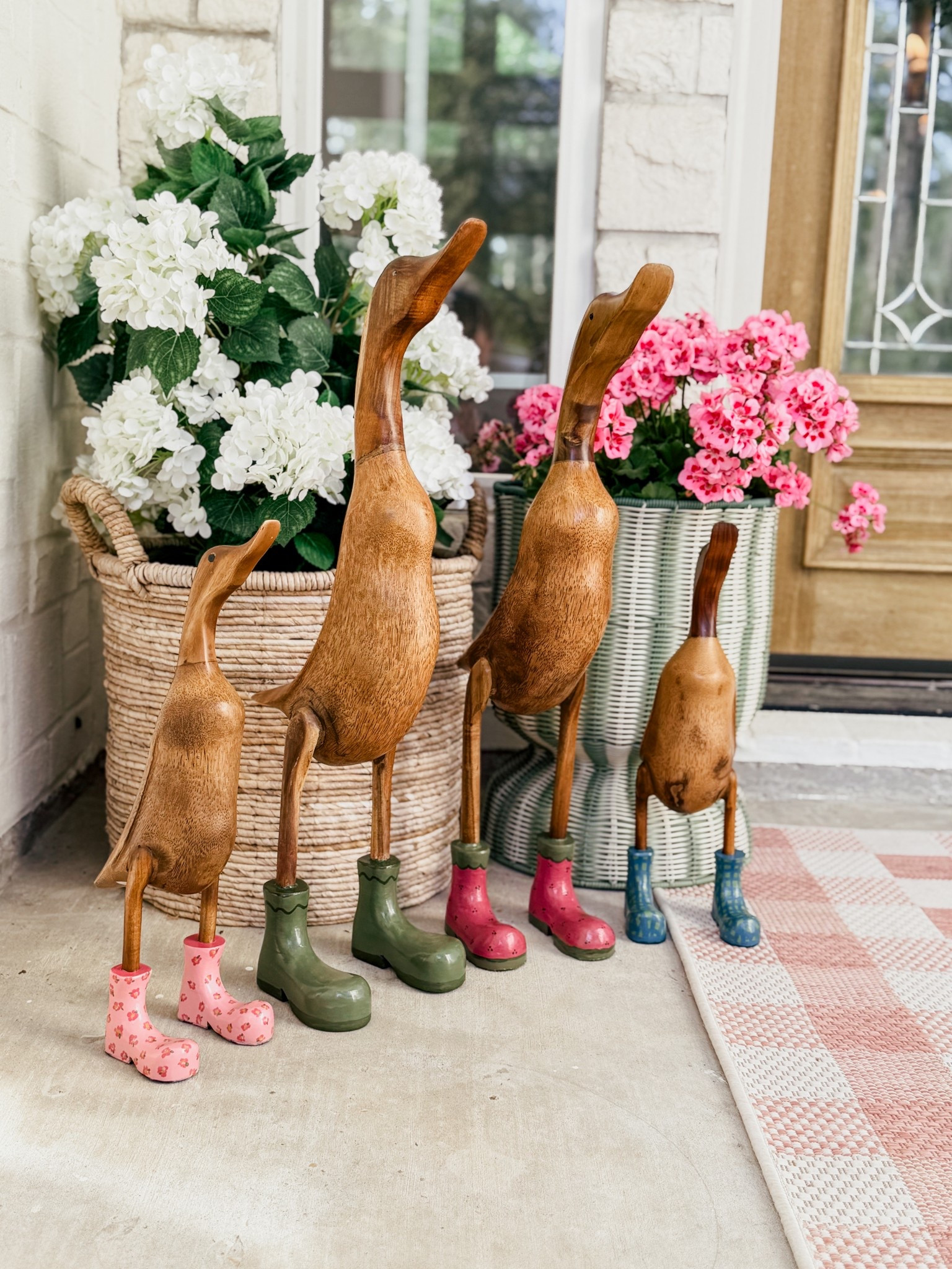 Just been getting my ducks in a row 🦆

THEBLOOMINGNEST spring summer duck porch decor 

#LTKSeasonal #LTKHome