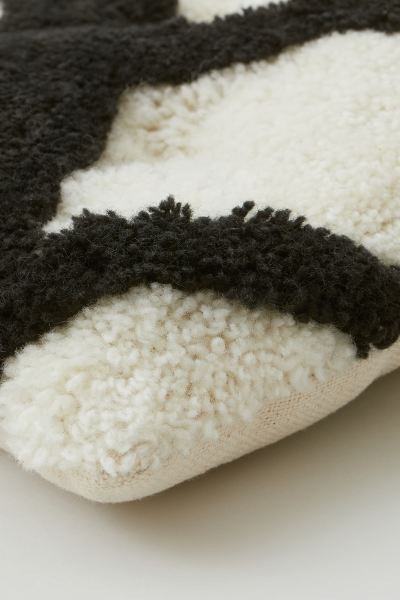 Tufted Wool-blend Seat Cushion | H&M (US + CA)