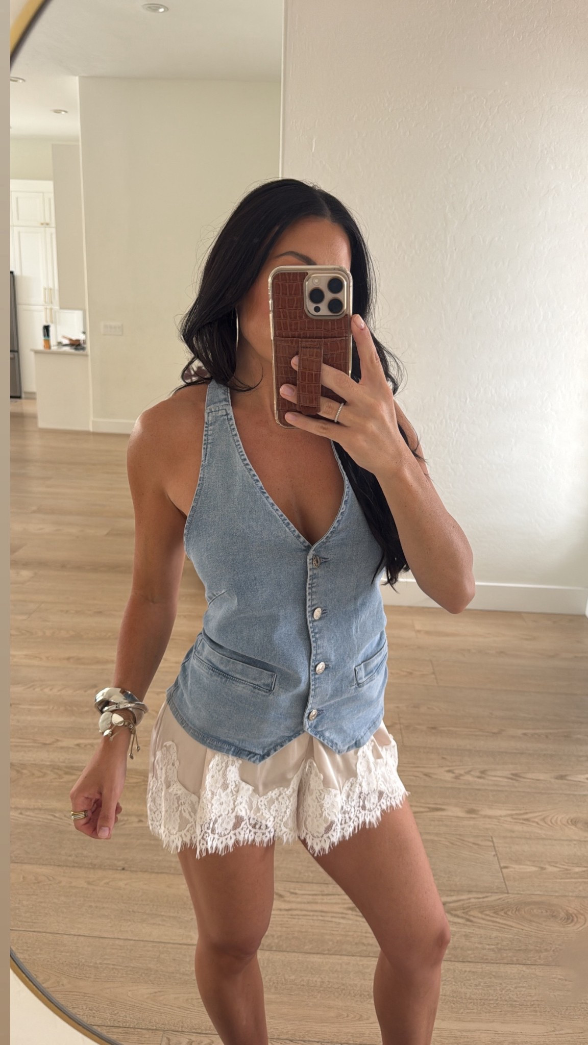 Switched to these lace shorts! In size small in this Amazon outfit

Denim top
Lace satin shorts



#LTKootd #LTKFestival #LTKSeasonal