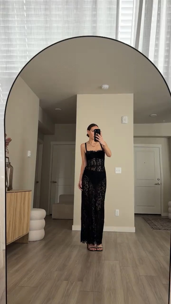 5’7 wearing size small 
Black lace dress
Maxi lace dress
