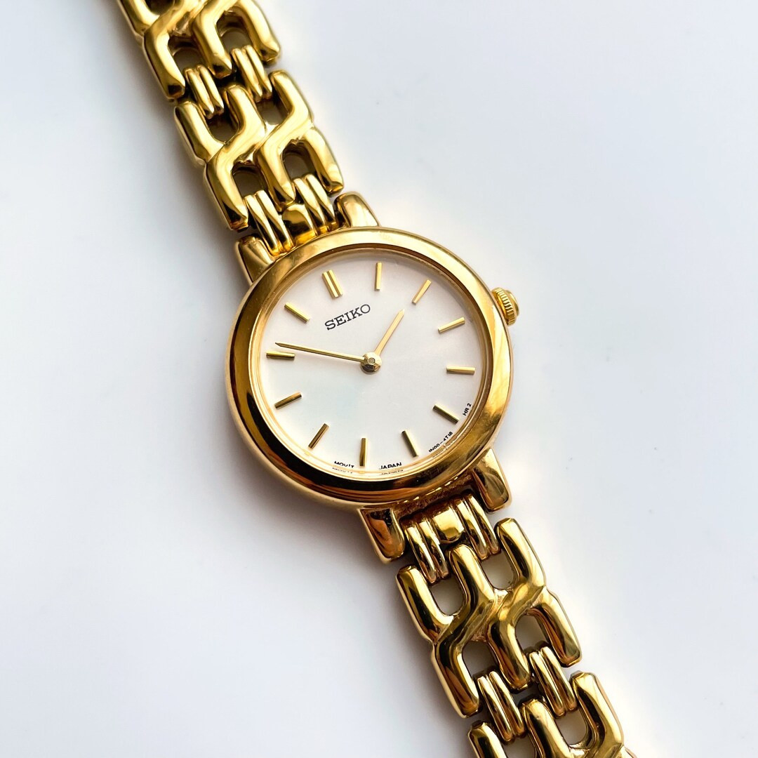 Vintage 1990s Gold-plated Ladies' Seiko Quartz Watch - Etsy | Etsy (US)