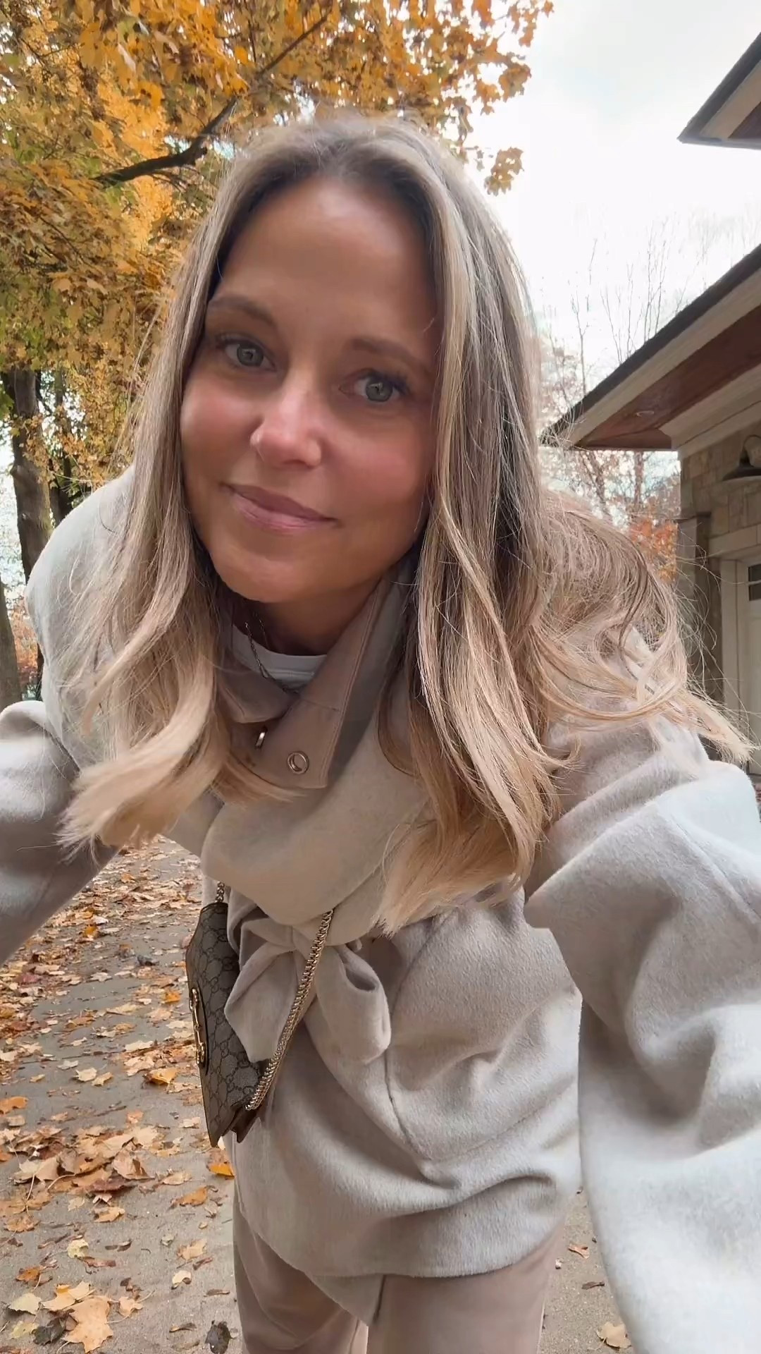 Love this set with this flattering jacket. 

#LTKOver40 #LTKootd #LTKgrwm