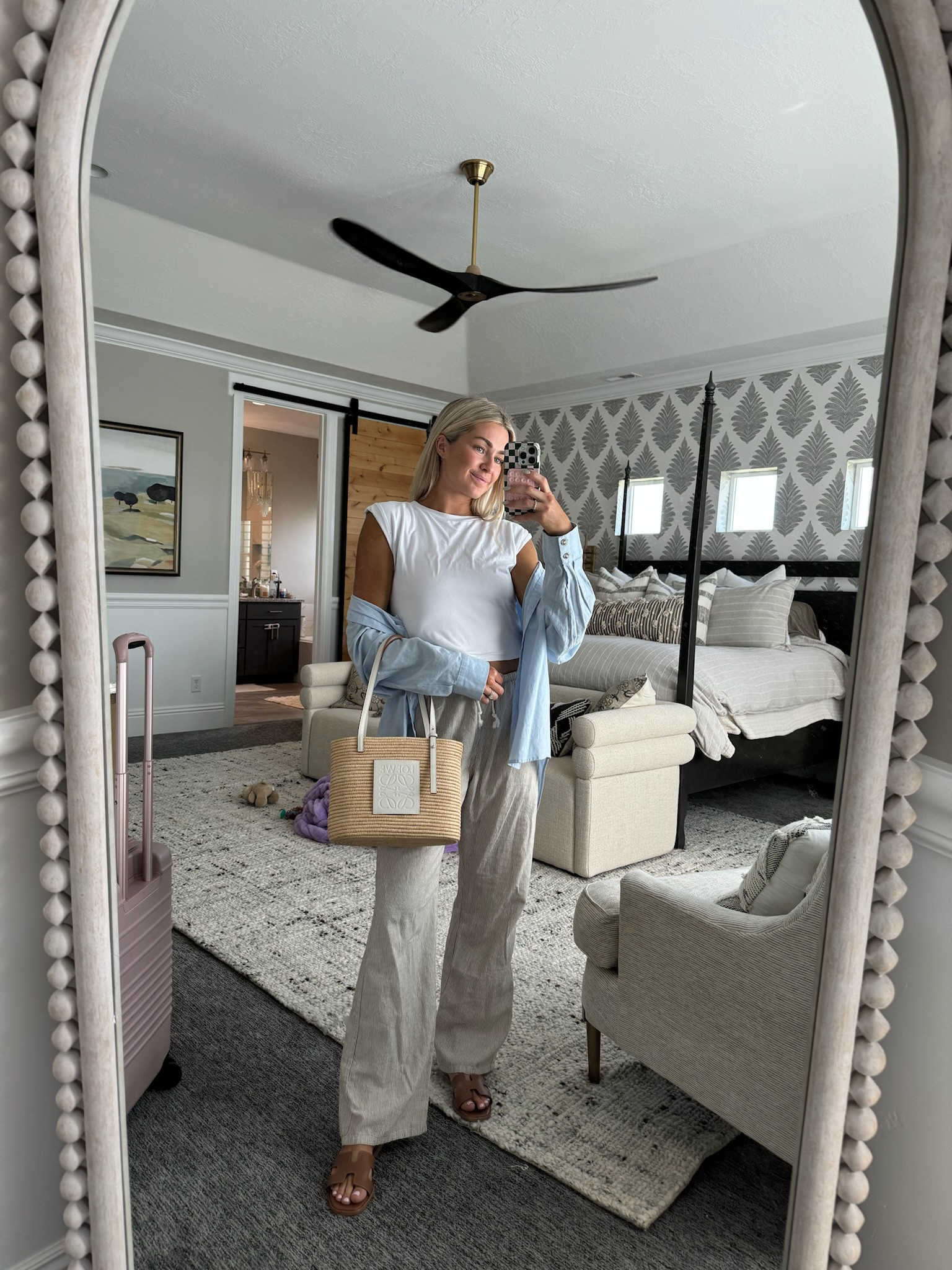 Off to LA for a few days!

#LTKTravel #LTKFindsUnder50 #LTKItBag