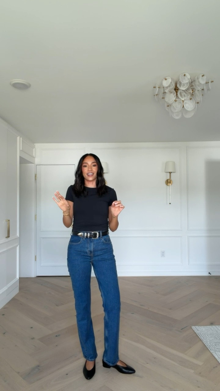 Wearing size S black tee and size 27 Long 90s straight jeans (dark wash) 

fall outfit, fall fashion, abercrombie jeans, abercrombie denim, sale alert, abercrombie sale, back to school outfits, teacher outfits, date night outfits, mom outfit, postpartum outfit