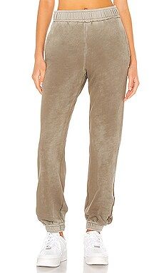 COTTON CITIZEN Brooklyn Sweatpant in Vintage Moonrock from Revolve.com | Revolve Clothing (Global)