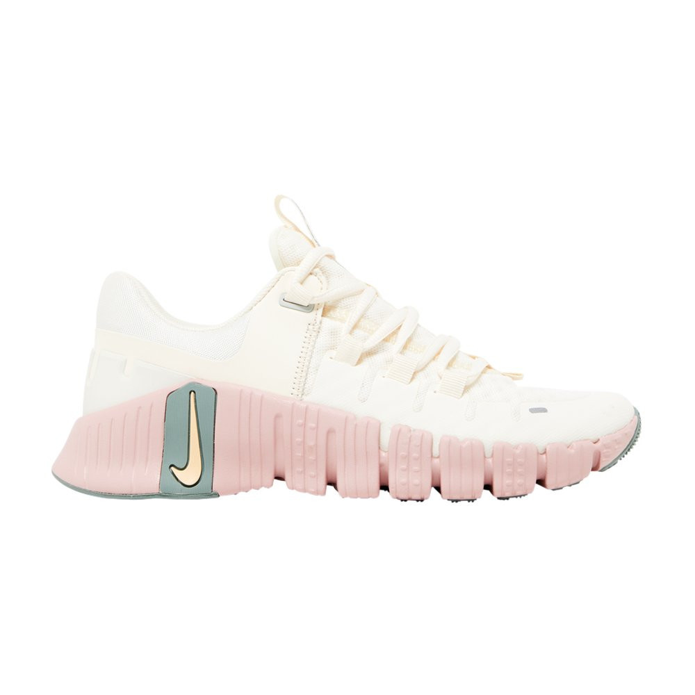 Nike Wmns Free Metcon 5 'Pale Ivory Ice Peach' | Pink | Women's Size 10.5 | GOAT