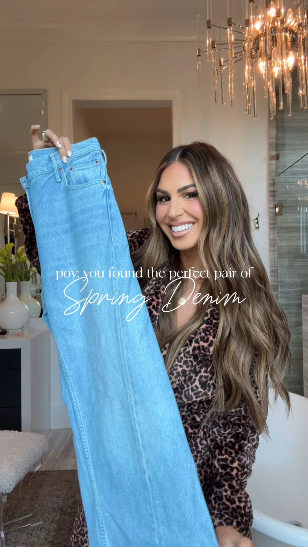 the perfect pair of spring denim and great basics! wearing small tops and 26 denim 🫶🏼 

 