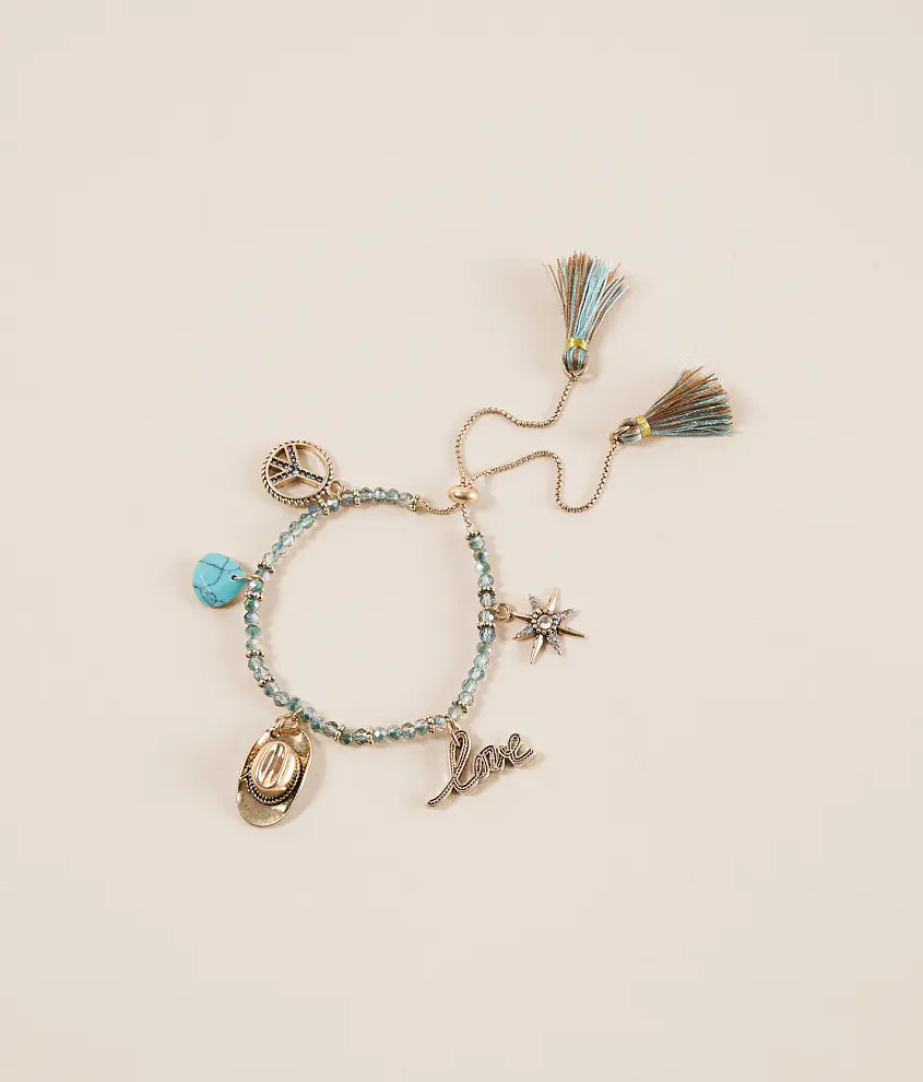 Lainey Wilson | Buckle