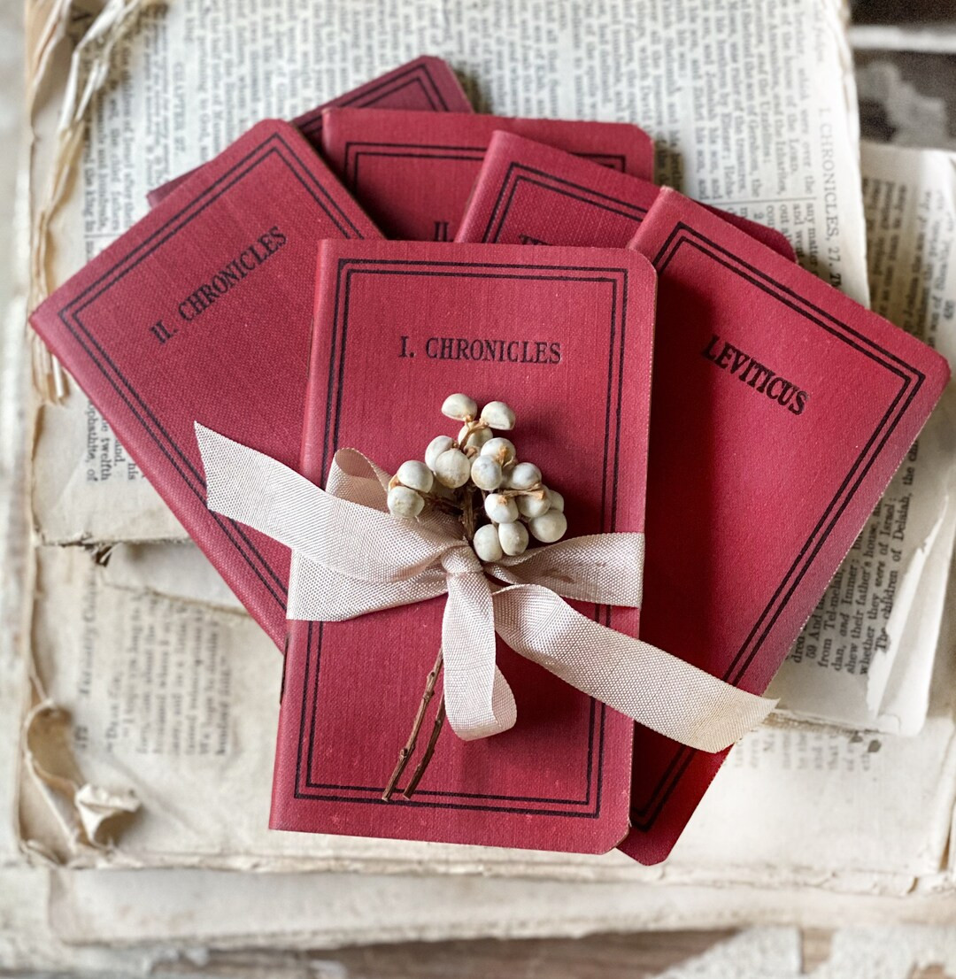 Antique Bible Book Pocket Bible Red Cloth Cover AMERICAN BIBLE SOCIETY Farmhouse Decor Church Sal... | Etsy (US)