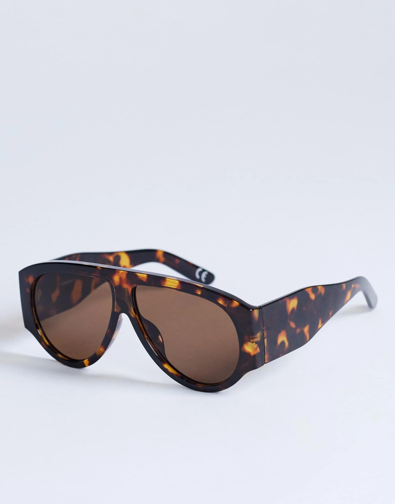 Lunettes de soleil aviateur Topshop Zante couleur écaille de tortue | Topshop (UK, DE, FR)