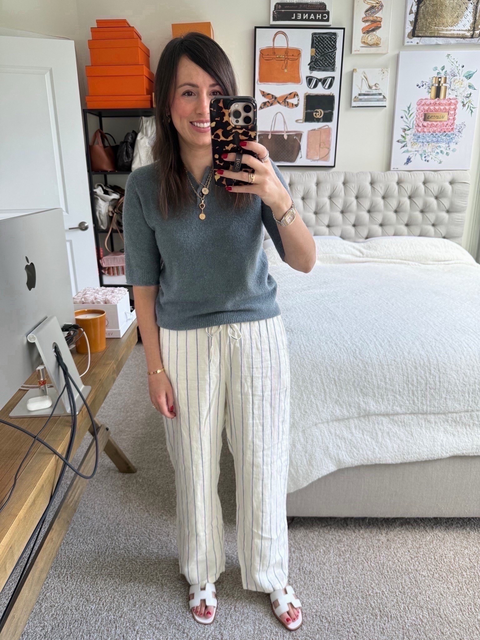 Stripe linen pants with cashmere polo sweater



#LTKFindsUnder100 #LTKSeasonal #LTKootd
