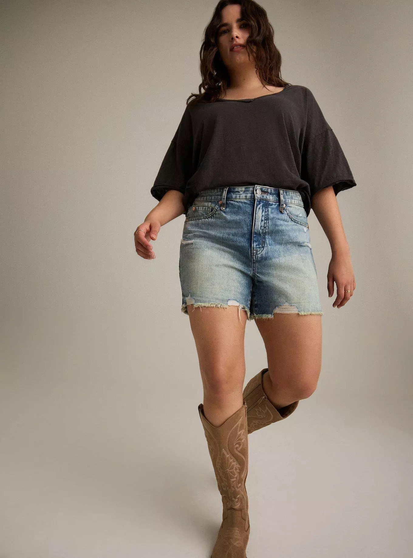 Festi 5'' High-Rise Relaxed Short | Torrid (US & Canada)