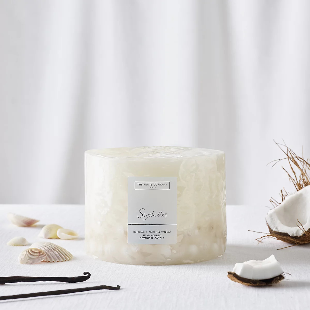 Seychelles Botanical Candle – Large | The White Company UK & ROW
