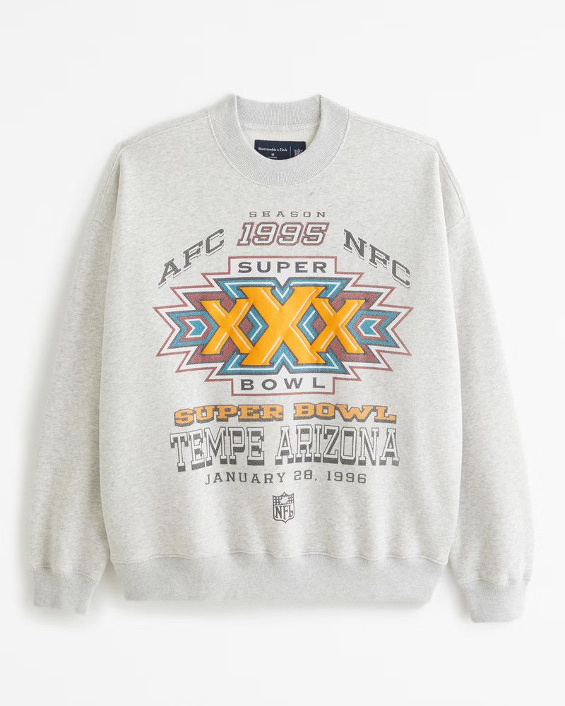 Abercrombie & Fitch Men's Vintage Super Bowl Graphic Crew Sweatshirt in Light Heather Grey - Size S | Abercrombie & Fitch (US)