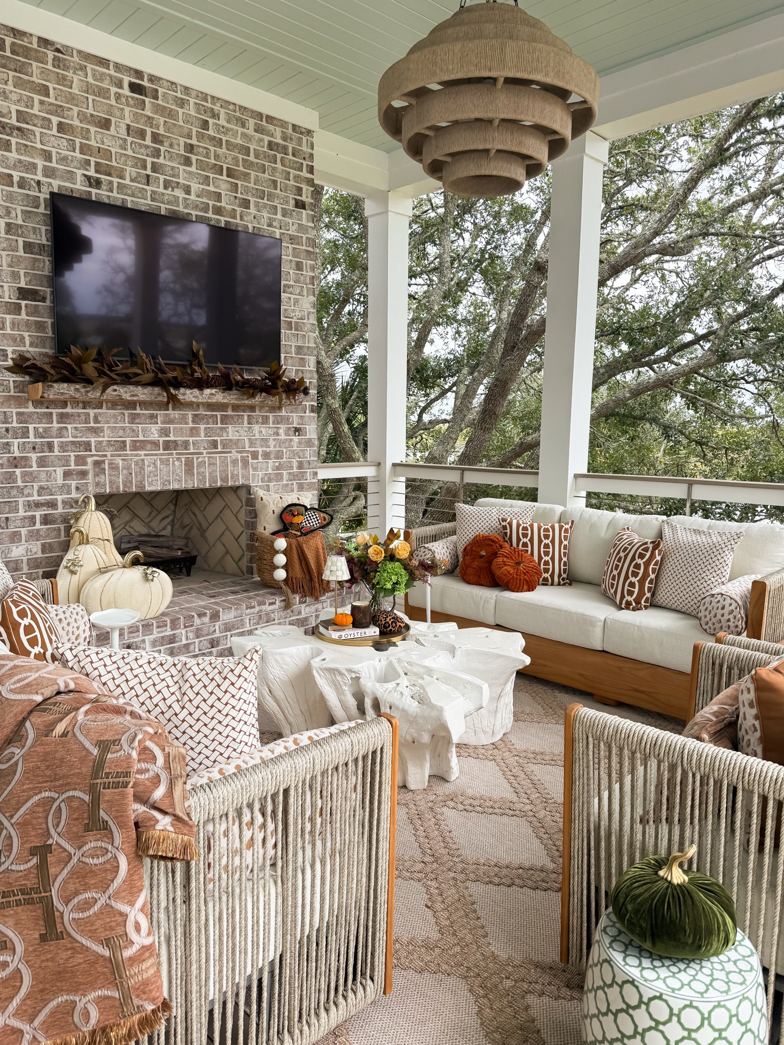 The coziest porch set-up ever!

#LTKSeasonal #LTKHome #LTKdayinmylife
