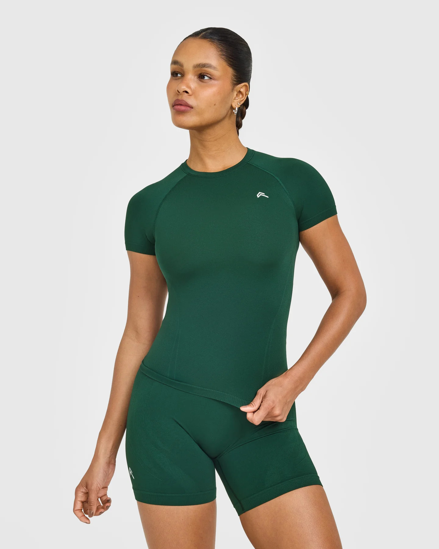 Go To Seamless Fitted Top 
 Racing Green | Oner Active (UK / US)