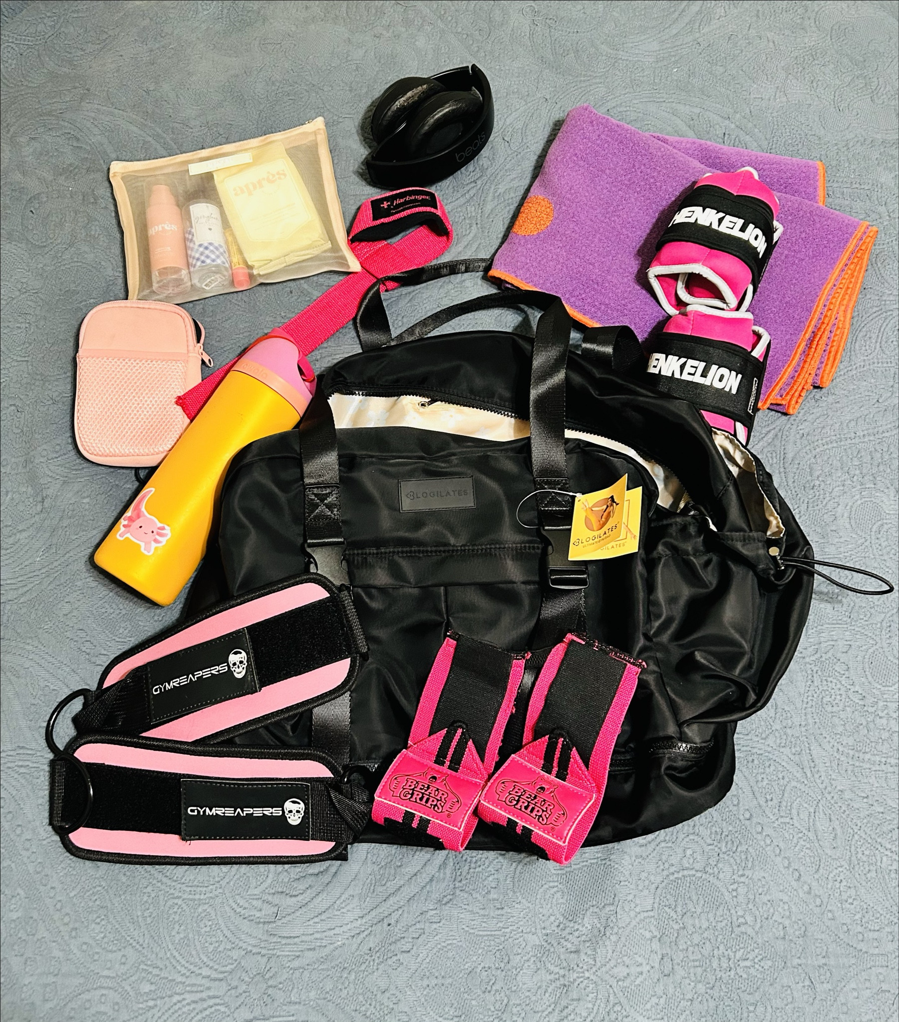 A gym bag tour (what’s in my gym bag) including all of my favorite pink lifting accessories and more 😋💕

Aprés Beauty gym self care items are my favs :) use code KAIT for $$$ off of your order 

#LTKFitness #LTKActive