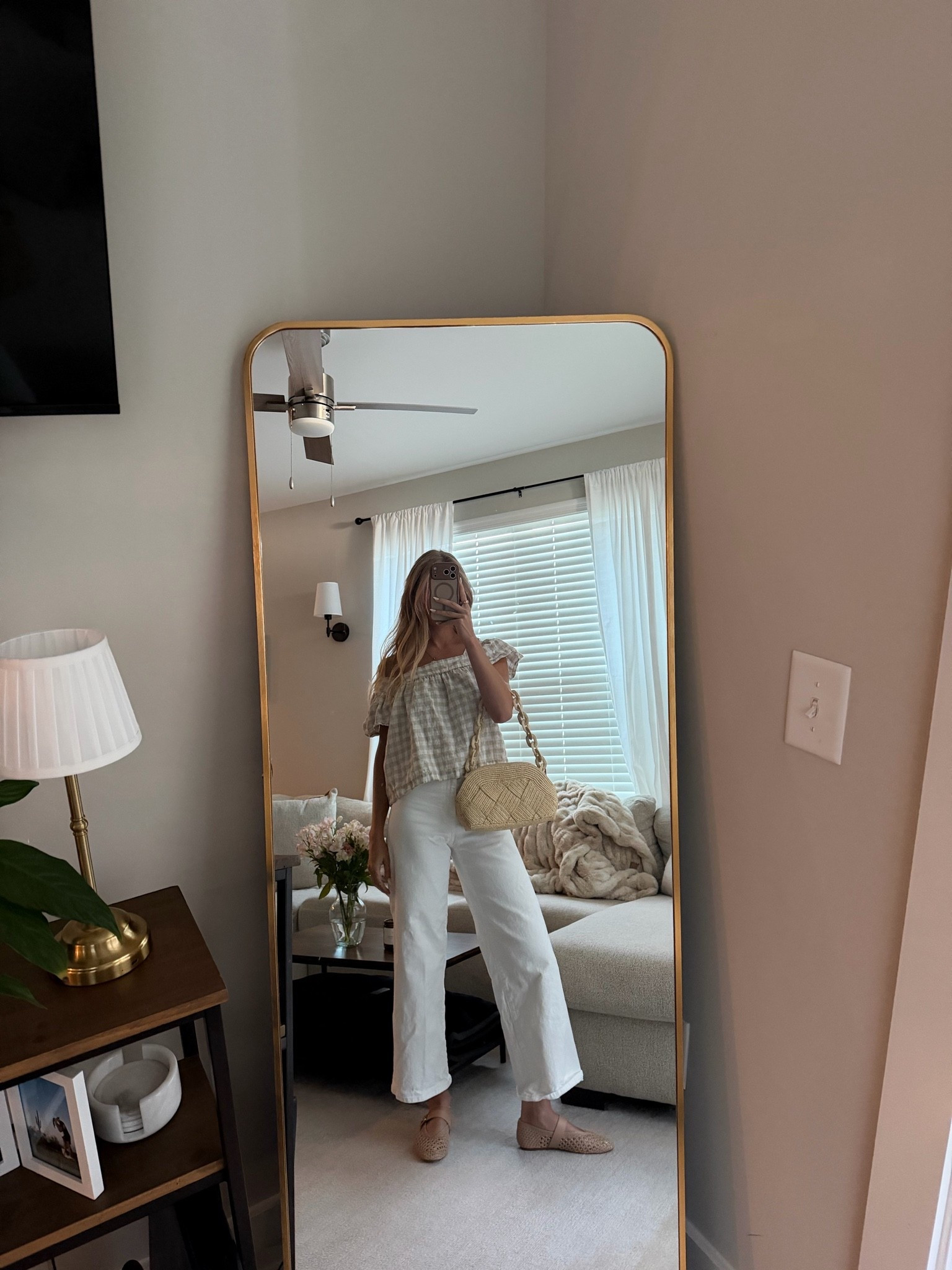 outfit of the day for coffee with a friend!

#LTKgrwm #LTKootd