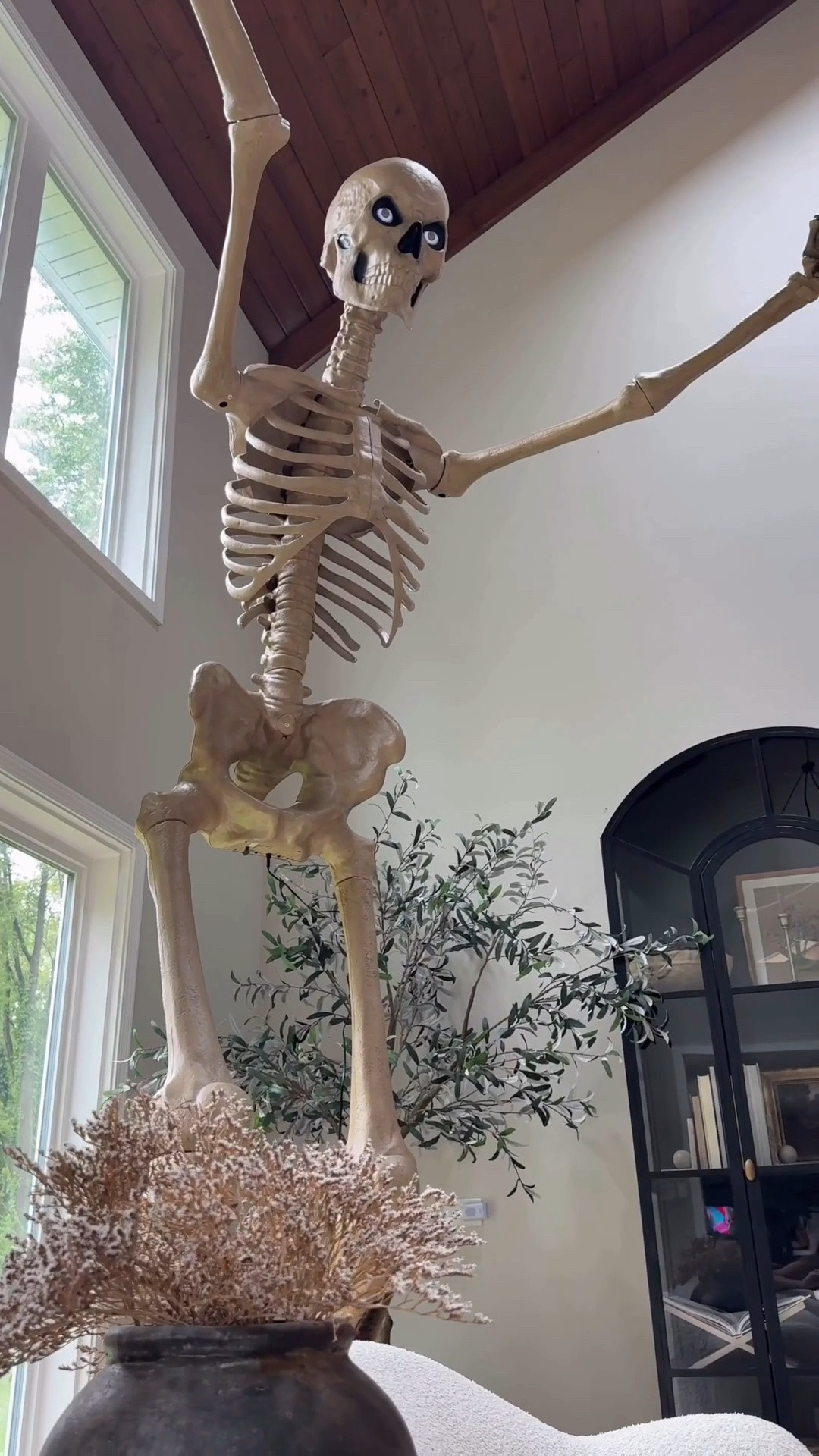 The 12’ giant animated skeleton is BACK this season but there aren’t many left!!!!! 📣📣🏃‍♀️

#LTKSeasonal