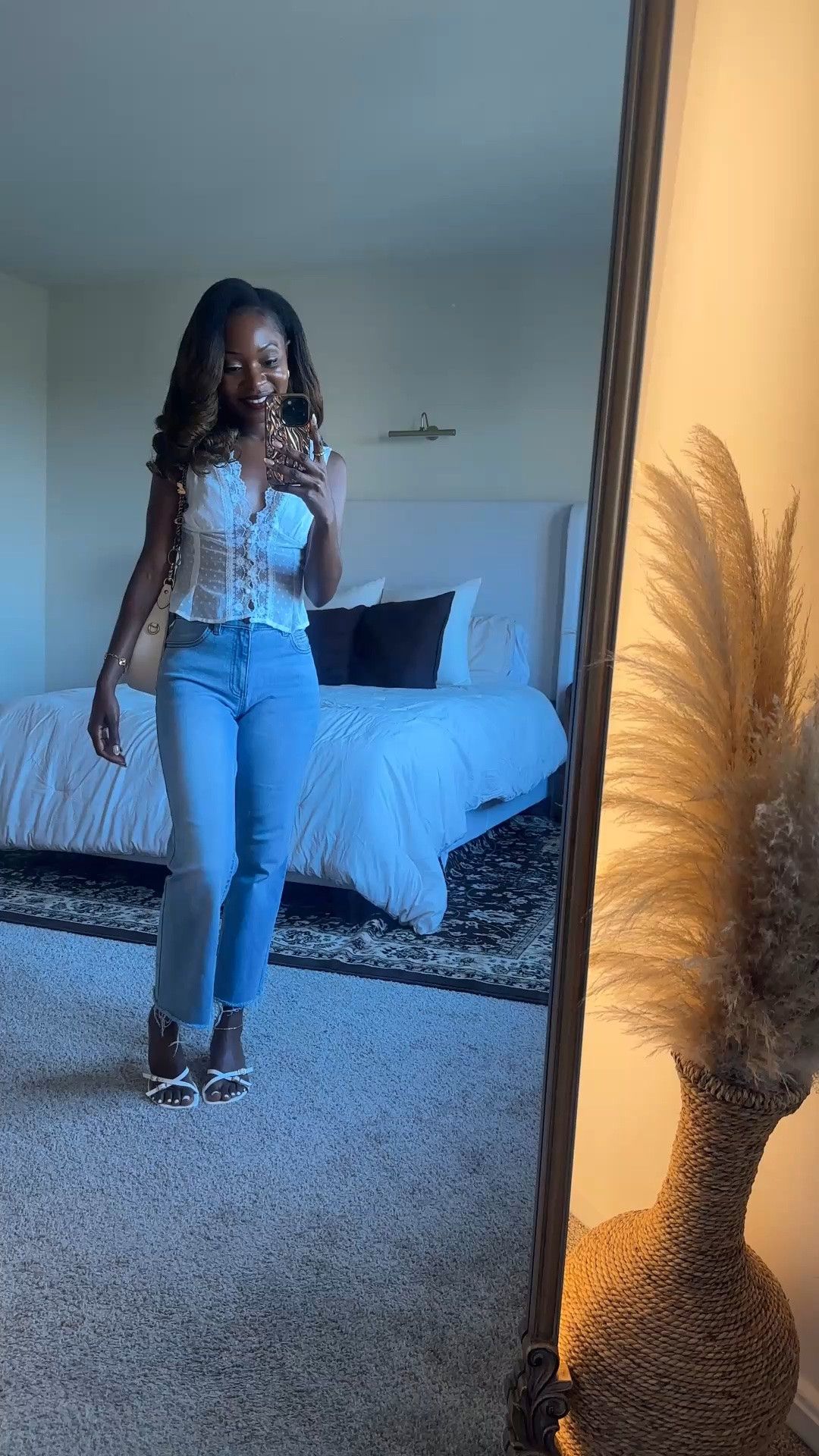 I love a cute and simple OOTD🤍

#LTKootd #LTKdayinmylife #LTKPetite
