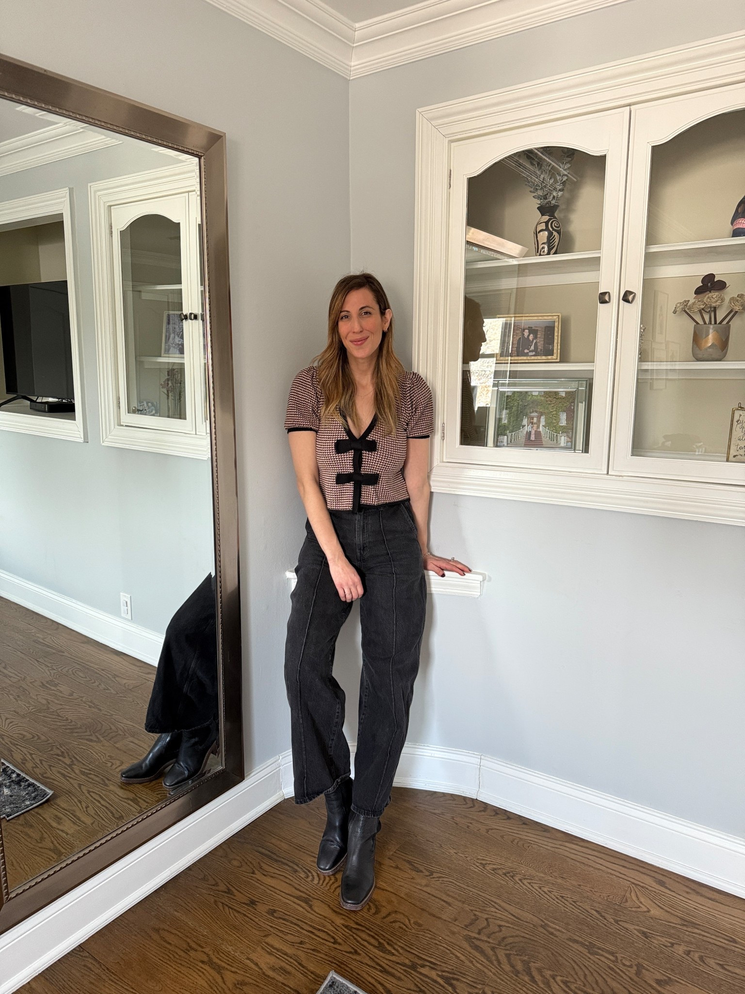 Obsessed with this cotton tie front top, I pared it with barrel jeans and am off to dinner 

#LTKTall #LTKSeasonal