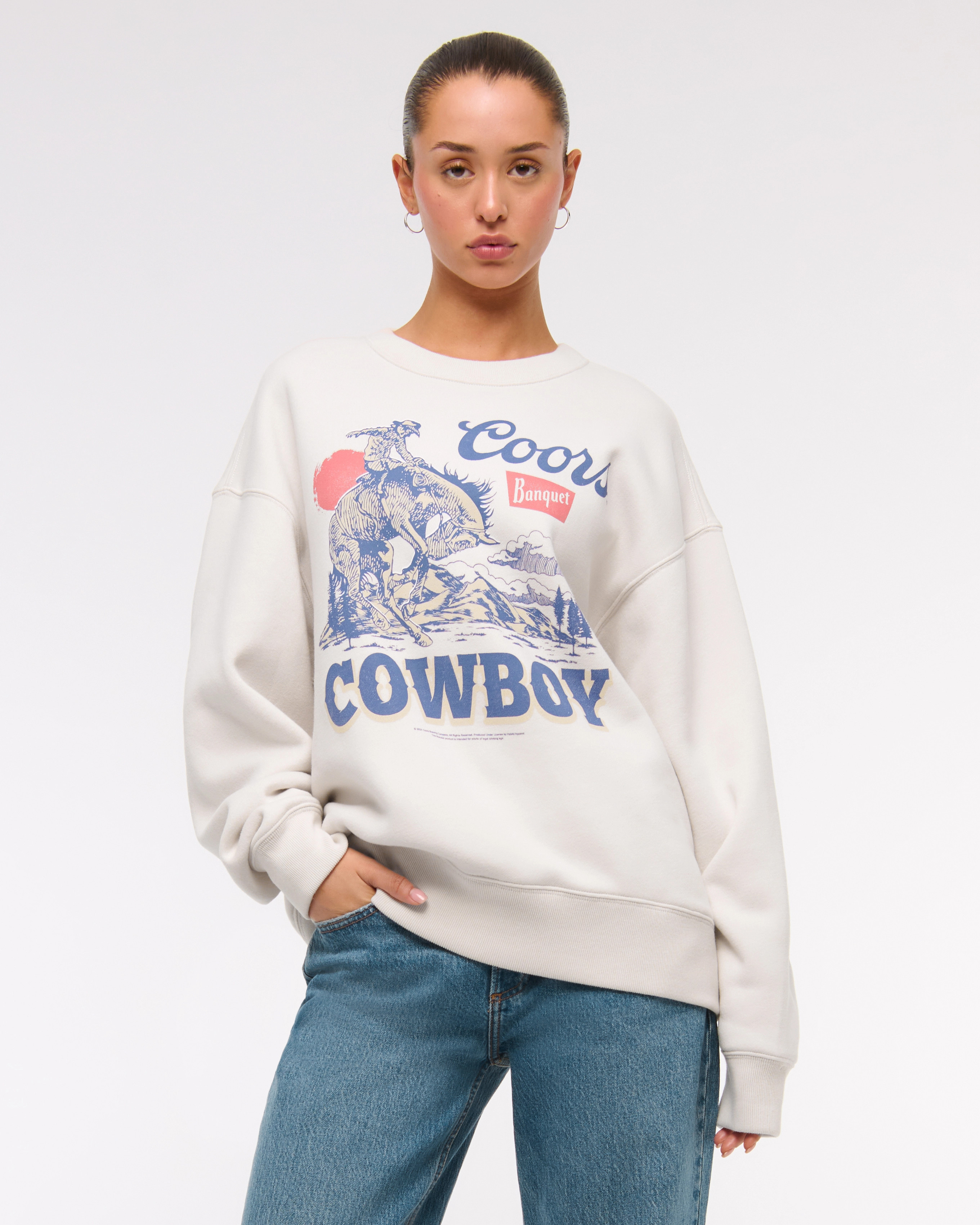 Coors Banquet Sunday Crew | Abercrombie & Fitch (US)