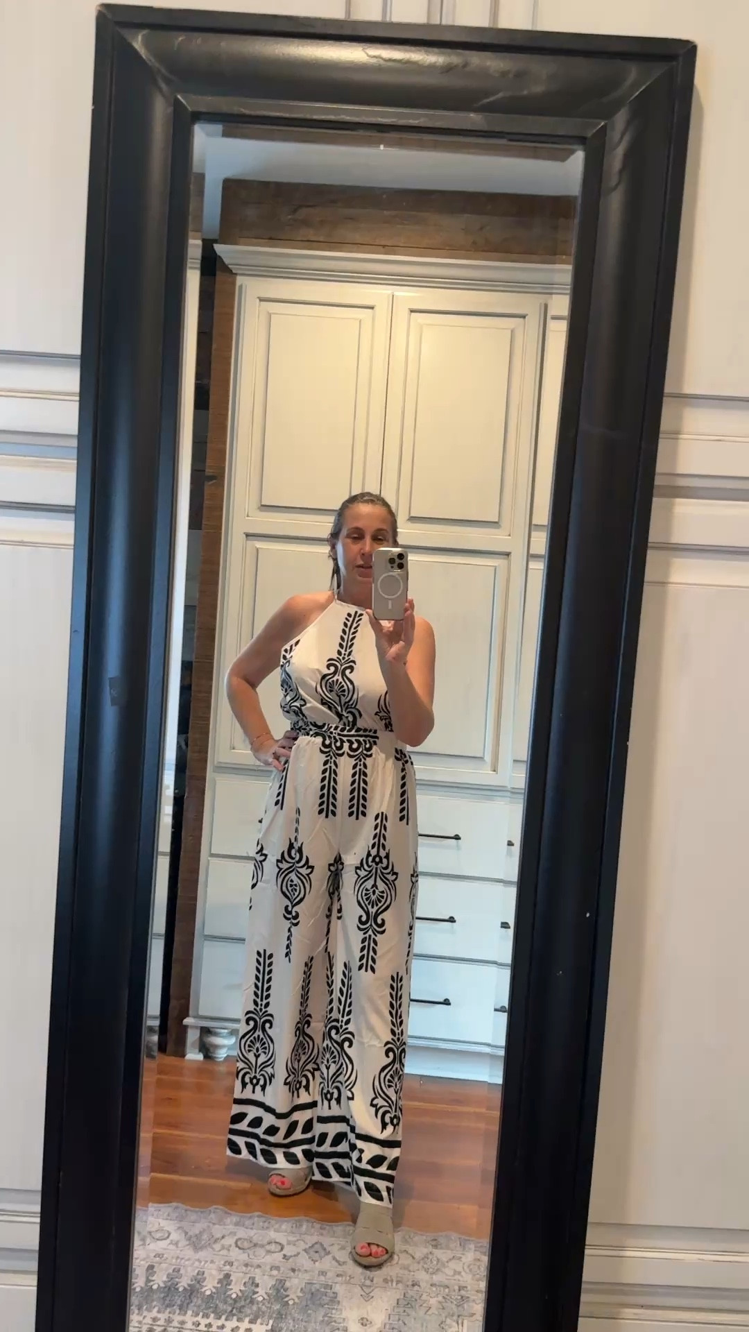 Found this cute jumper from SHEIN! It looks great for such an affordable price

https://bit.ly/3Q9LisV

#LTKMidsize #LTKOver40 #LTKdayinmylife